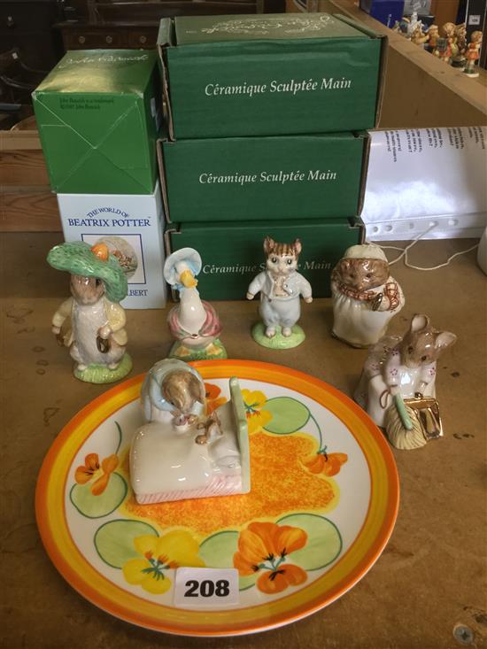 5 boxed Beswick Beatrix Potter figures, 1 other & Wedgwood Clarice Cliff plate